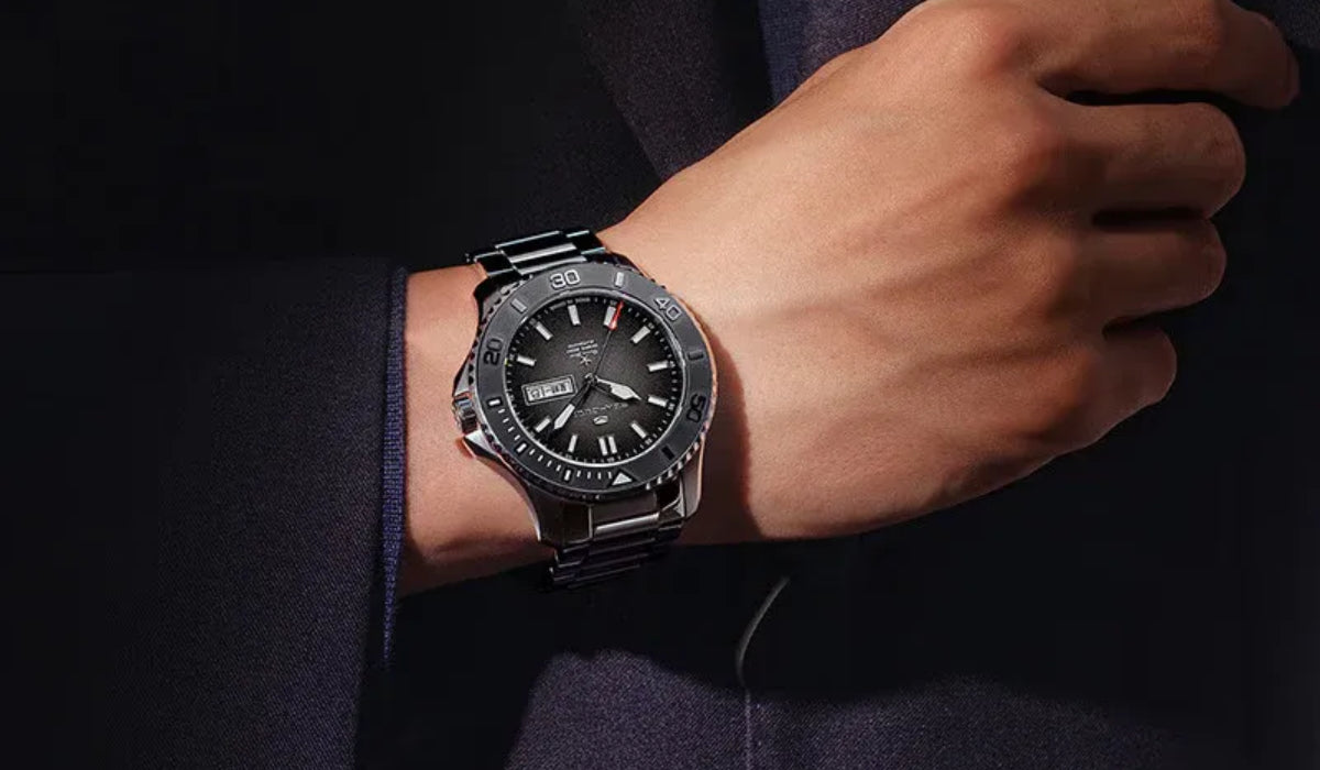 Choosing the Perfect Watch Strap: Which Material Suits Your Daily Life Best?