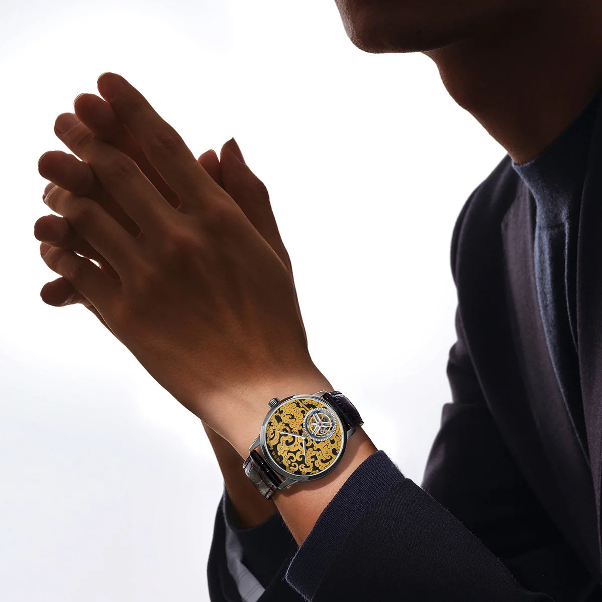 Montre Tourbillon Seagull en or 24 carats à motif dragon damasquiné 41 mm