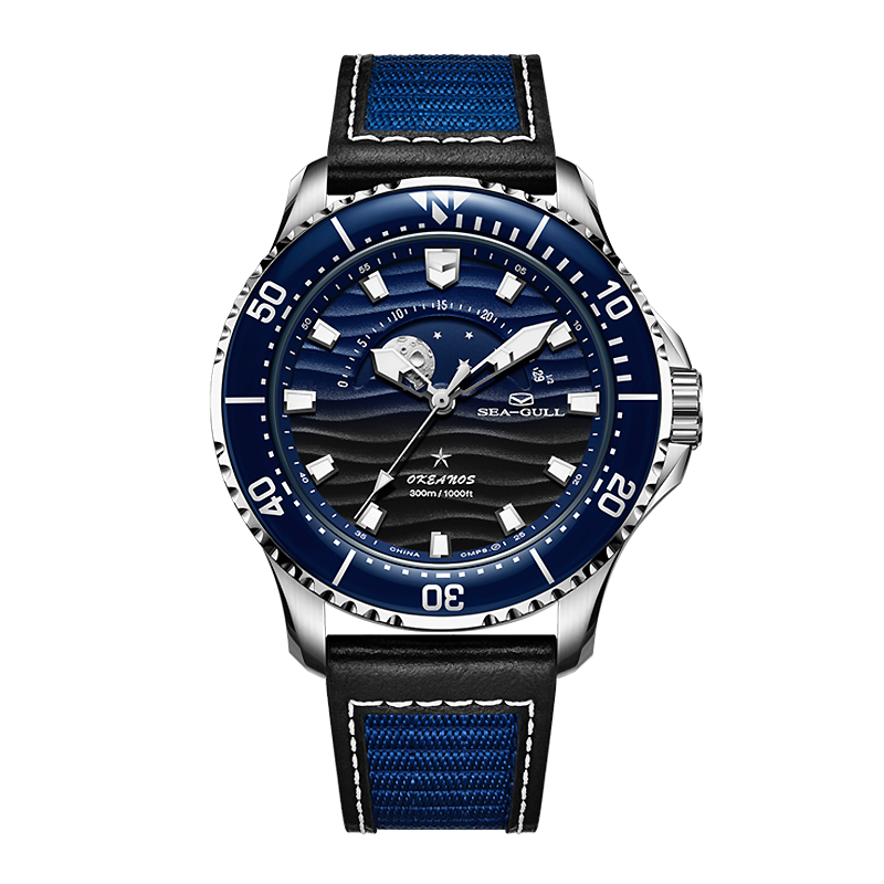 海鷗 Okeanos 月相潛水 300 公尺腕錶