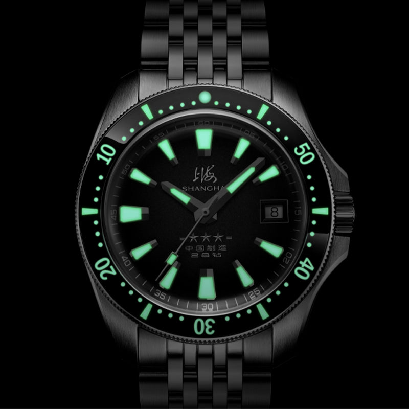 Shanghai Commander 39mm Dive Watch - Silver Dial