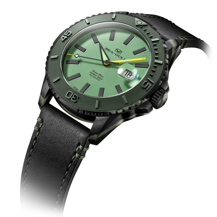 Seagull Luminous Carbon Fiber Case Watch